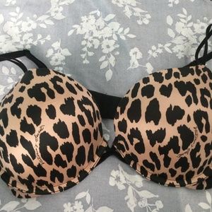 Victoria’s Secret very sexy push-up bra 36D leopard pattern